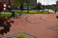 Realizacja Polbruk Avanti płukany czerwony park.webp
